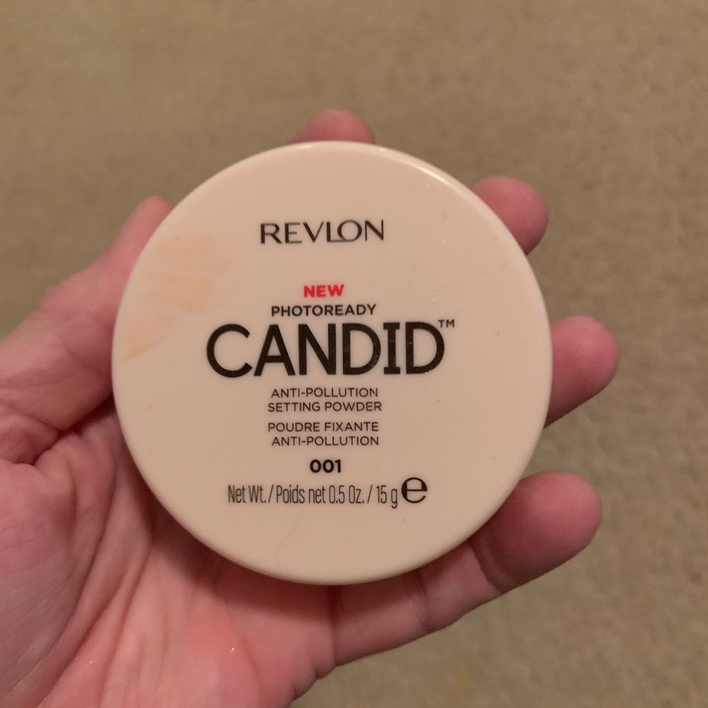 Loose setting powder